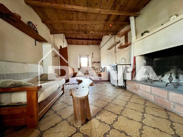 casa indipendente in vendita a Predappio in zona Montemaggiore