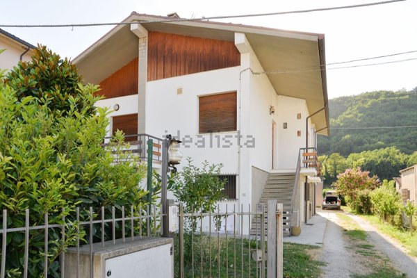 casa indipendente in vendita a Predappio in zona San Savino