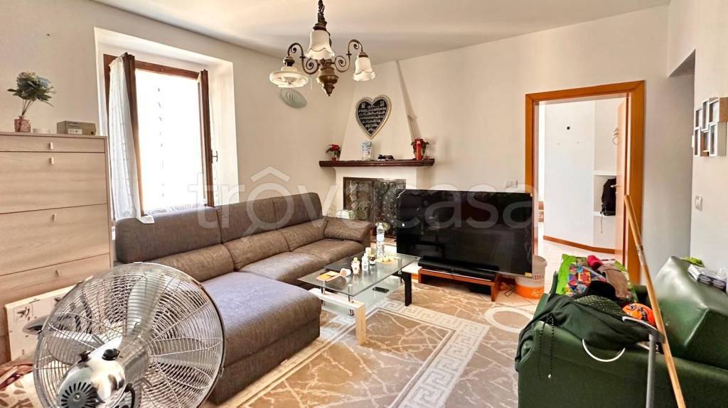 appartamento in vendita a Predappio in zona Fiumana