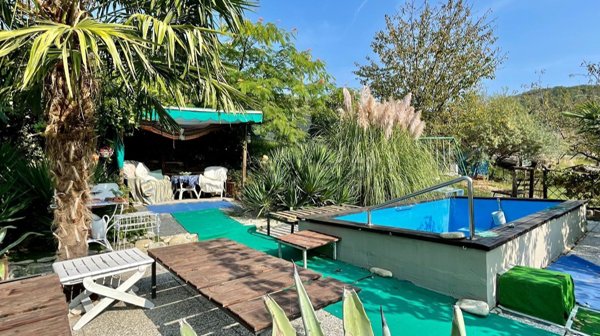 casa indipendente in vendita a Predappio in zona Tontola