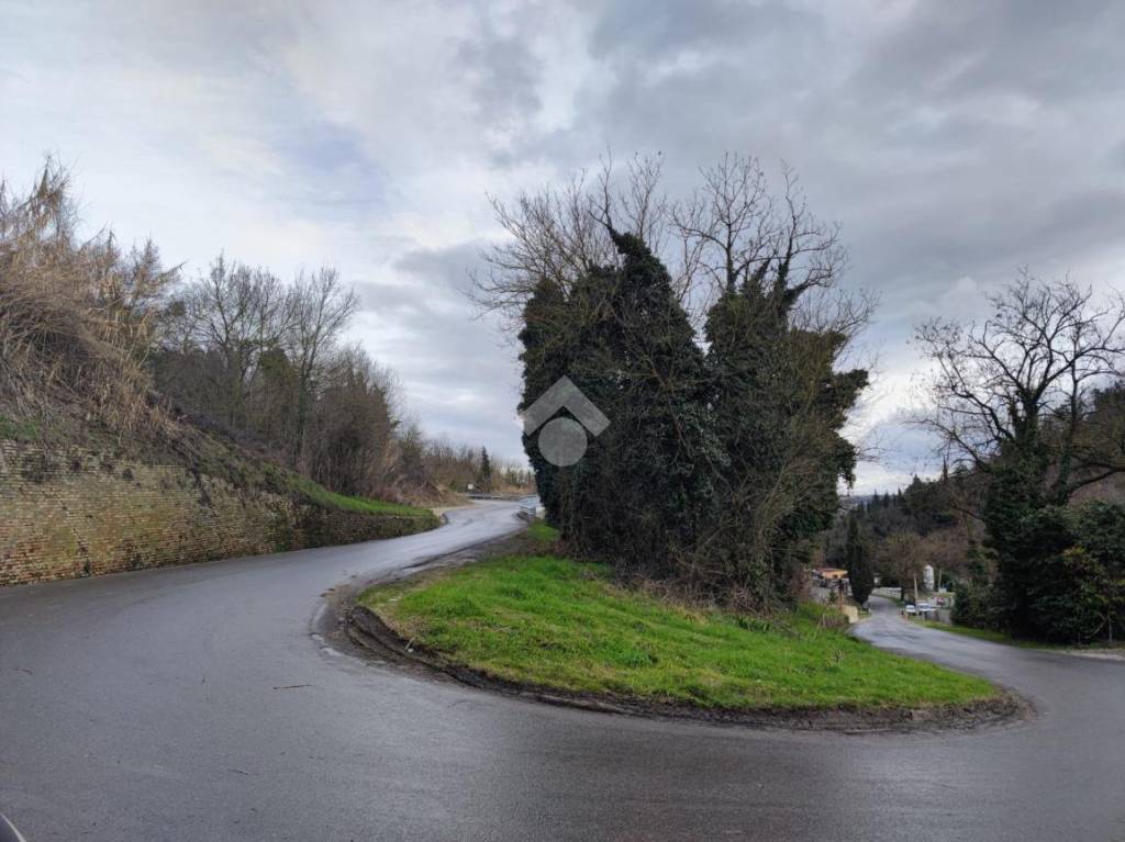 negozio in vendita a Predappio