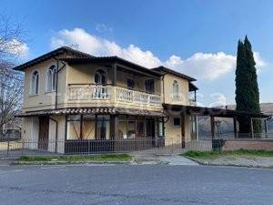 casa indipendente in vendita a Predappio in zona Predappio Alta