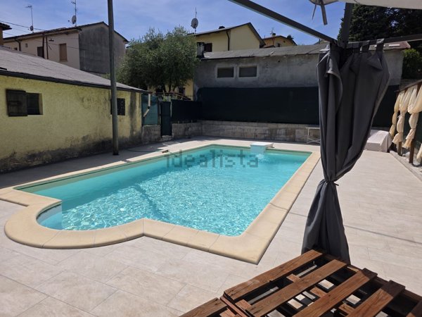casa indipendente in vendita a Predappio in zona Fiumana
