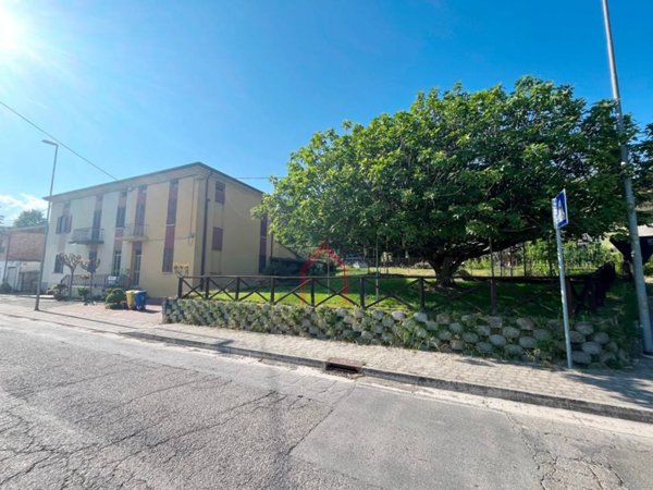 casa indipendente in vendita a Predappio in zona Tontola