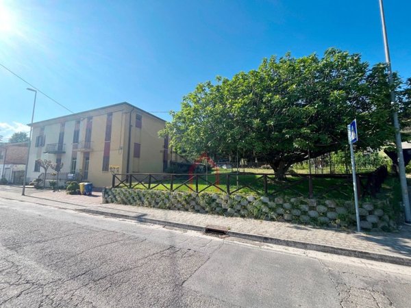 casa indipendente in vendita a Predappio in zona Tontola