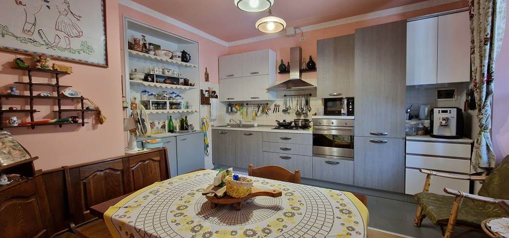 casa indipendente in vendita a Predappio in zona Tontola