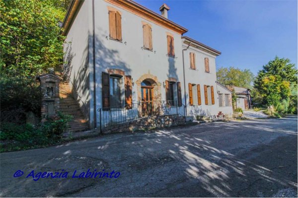 azienda agricola in vendita a Predappio in zona Montemaggiore