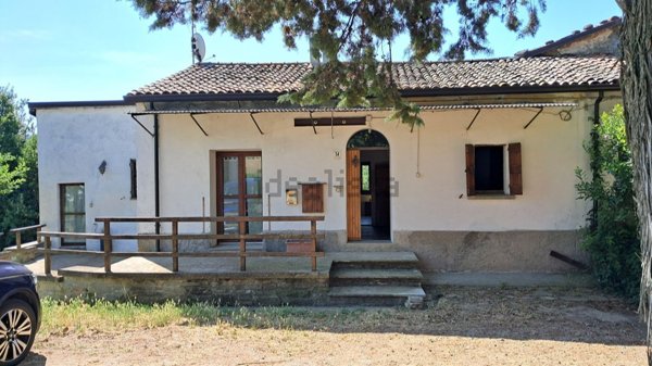 casa indipendente in vendita a Predappio in zona Montemaggiore
