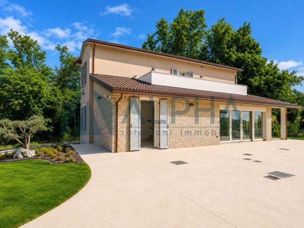 casa indipendente in vendita a Predappio in zona Fiumana