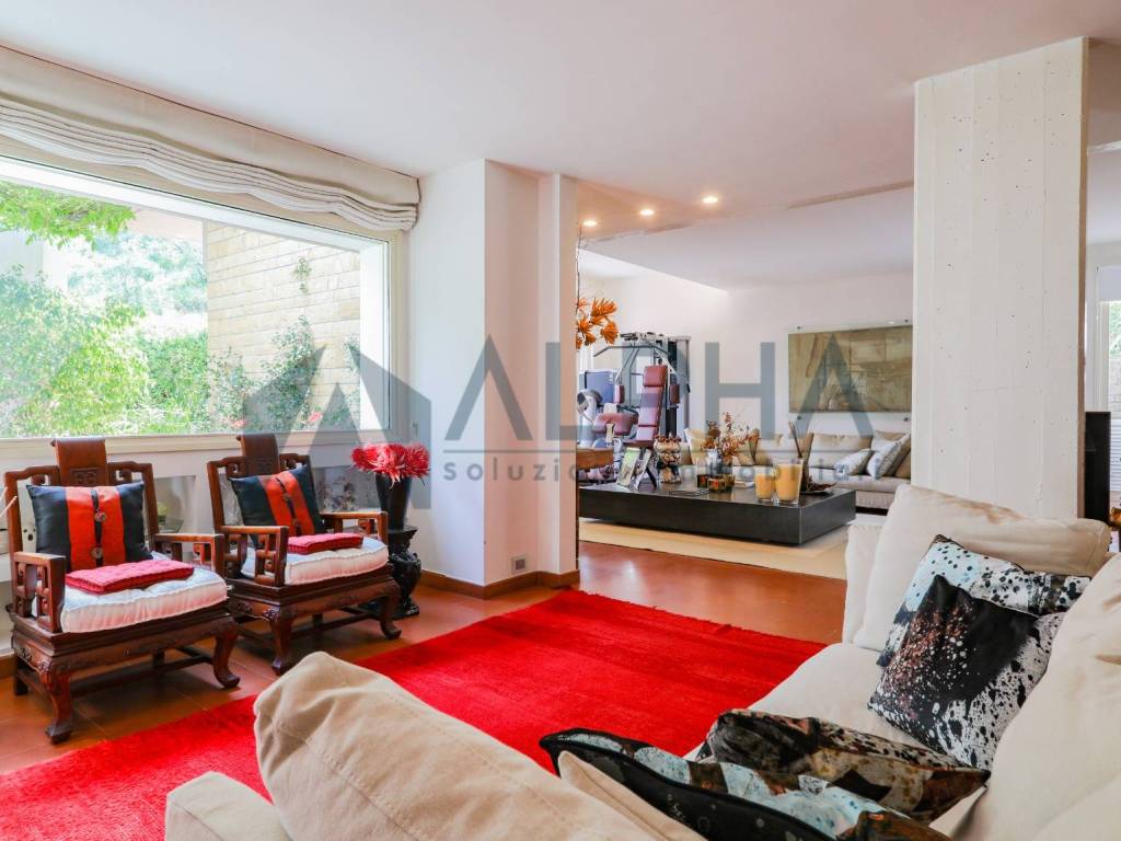 casa indipendente in vendita a Predappio in zona Dovia