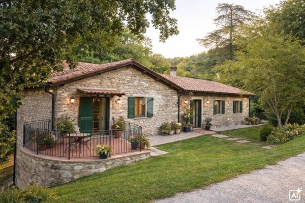 casa indipendente in vendita a Predappio in zona Dovia