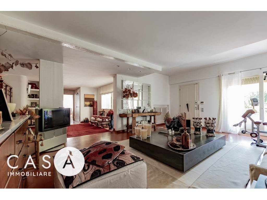 casa indipendente in vendita a Predappio in zona Dovia