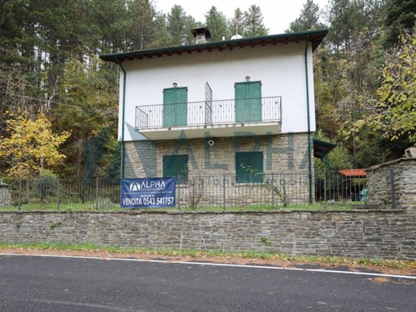 casa indipendente in vendita a Premilcuore