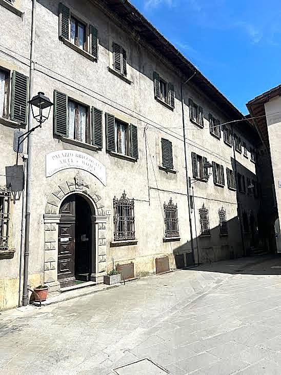 intera palazzina in vendita a Premilcuore
