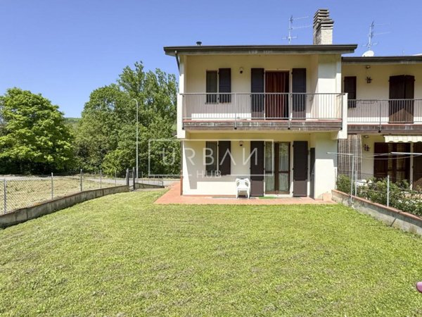 casa indipendente in vendita a Rocca San Casciano