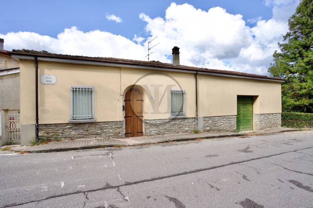casa indipendente in vendita a Rocca San Casciano