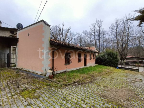 casa indipendente in vendita a Rocca San Casciano