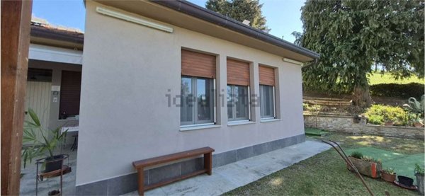 casa indipendente in vendita a Rocca San Casciano