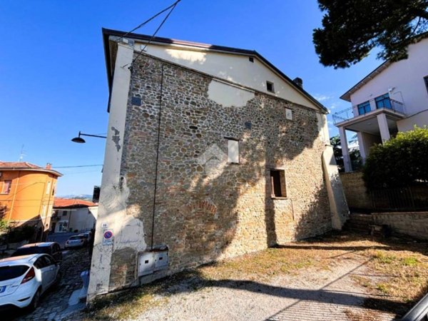 casa indipendente in vendita a Roncofreddo in zona Santa Paola