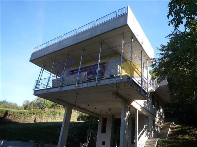 casa indipendente in vendita a Roncofreddo in zona Diolaguardia