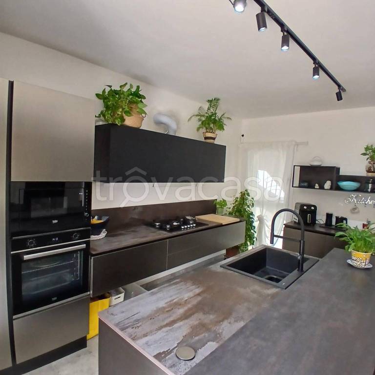 casa indipendente in vendita a Roncofreddo in zona Gualdo