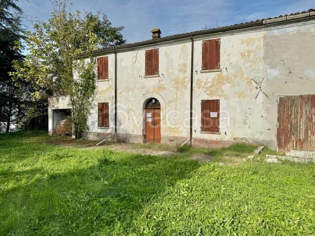 casa indipendente in vendita a Roncofreddo in zona Gualdo