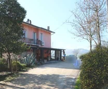 appartamento in vendita a Roncofreddo in zona Santa Paola