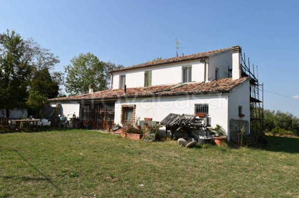 casa indipendente in vendita a Roncofreddo in zona Santa Paola
