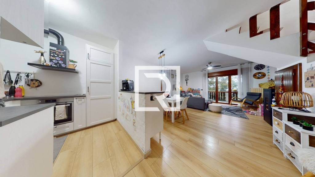 casa indipendente in vendita a Roncofreddo in zona Diolaguardia