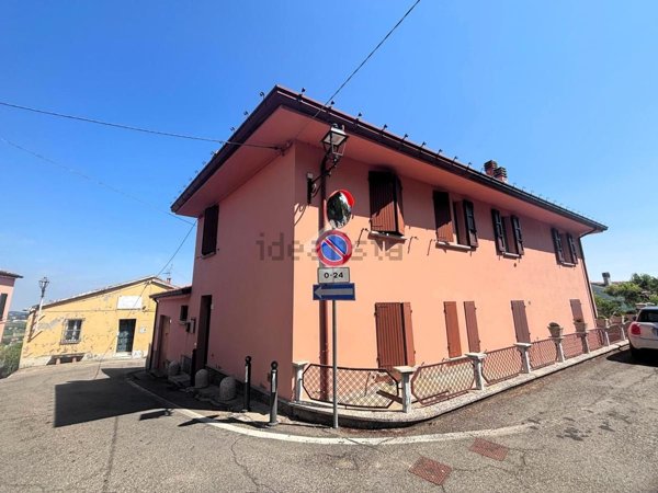 casa indipendente in vendita a Roncofreddo