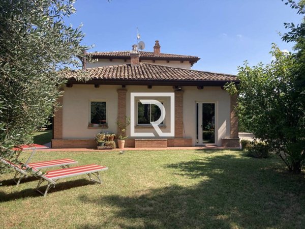 casa indipendente in vendita a Roncofreddo in zona Sorrivoli