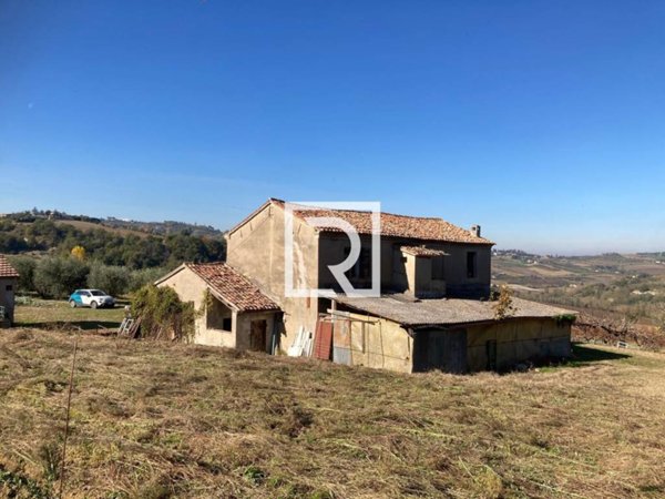 casa indipendente in vendita a Roncofreddo