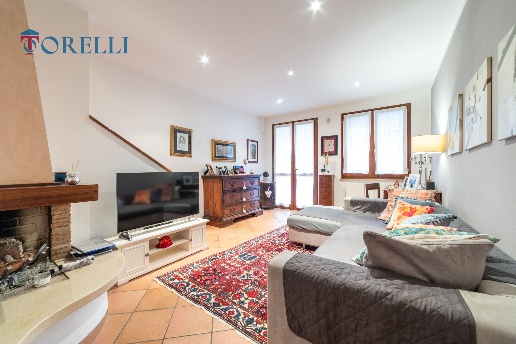 casa indipendente in vendita a Roncofreddo in zona Gualdo