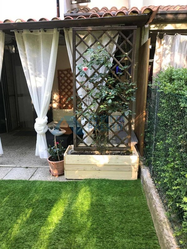 casa indipendente in vendita a Roncofreddo in zona Gualdo