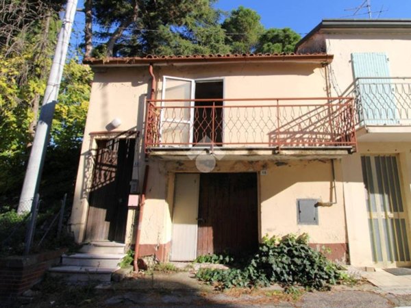 casa indipendente in vendita a Roncofreddo in zona Santa Paola