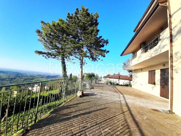 casa indipendente in vendita a Roncofreddo