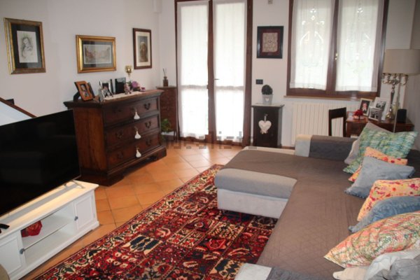 casa indipendente in vendita a Roncofreddo