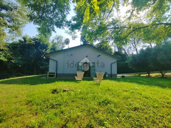 appartamento in vendita a Roncofreddo in zona Sorrivoli