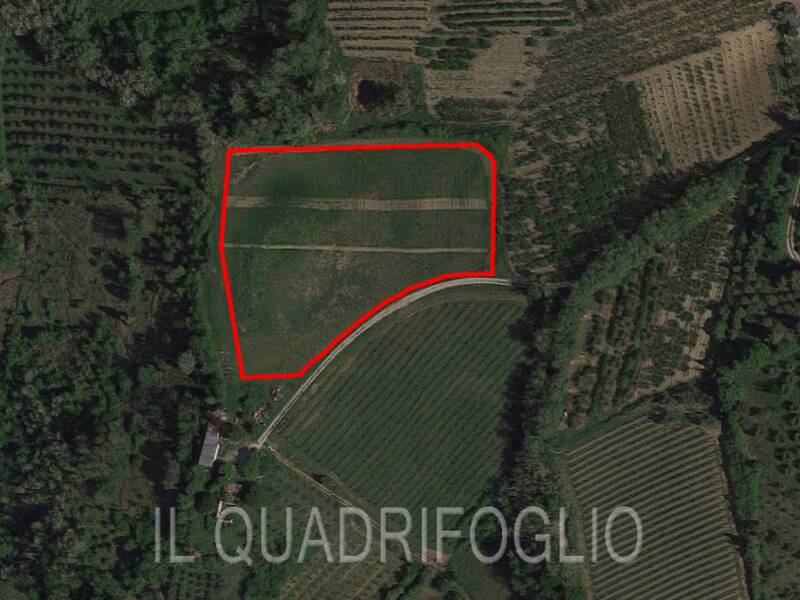 terreno edificabile in vendita a Roncofreddo in zona Villa Venti