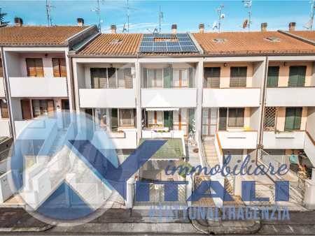 casa indipendente in vendita a Roncofreddo in zona Gualdo