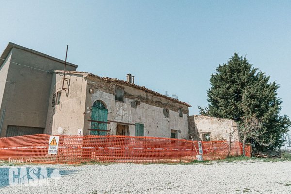 terreno edificabile in vendita a Roncofreddo in zona Villa Venti