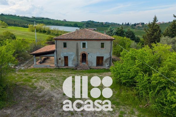 casa indipendente in vendita a Roncofreddo in zona Santa Paola