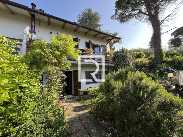 casa indipendente in vendita a Roncofreddo in zona Diolaguardia