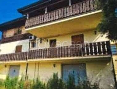 appartamento in vendita a Roncofreddo in zona Diolaguardia