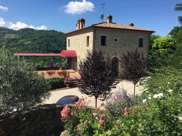 casa indipendente in vendita a Roncofreddo in zona Sorrivoli