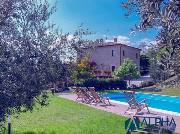 casa indipendente in vendita a Roncofreddo in zona Sorrivoli
