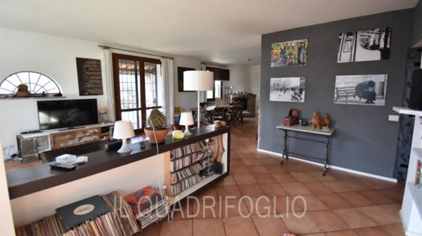 casa indipendente in vendita a Roncofreddo in zona Sorrivoli
