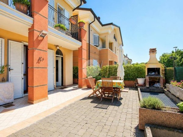 casa indipendente in vendita a San Mauro Pascoli in zona San Mauro a Mare