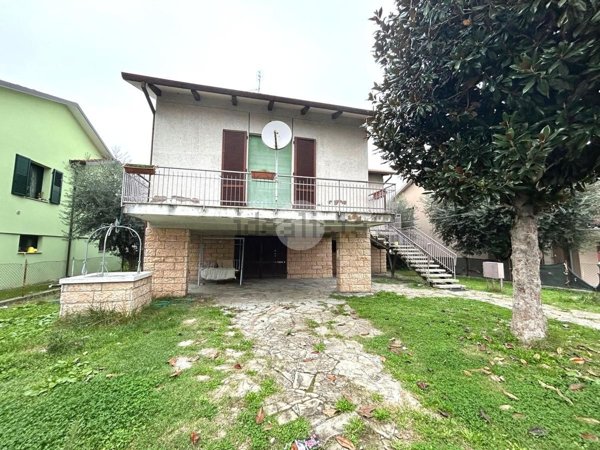 casa indipendente in vendita a San Mauro Pascoli