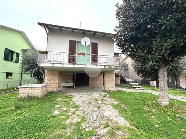 casa indipendente in vendita a San Mauro Pascoli